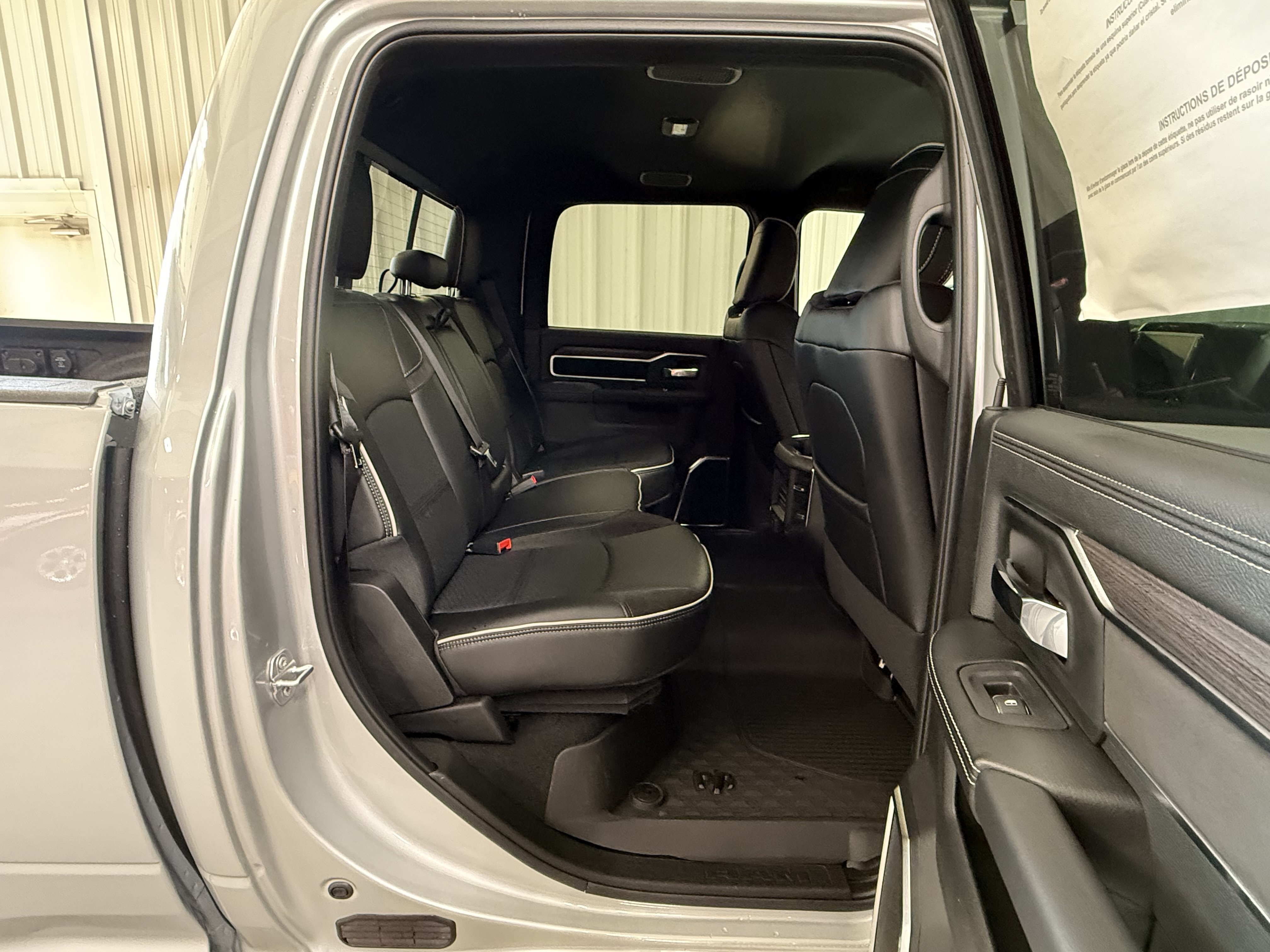 New 2026 RAM 2500 Laramie AWD/4WD image 6