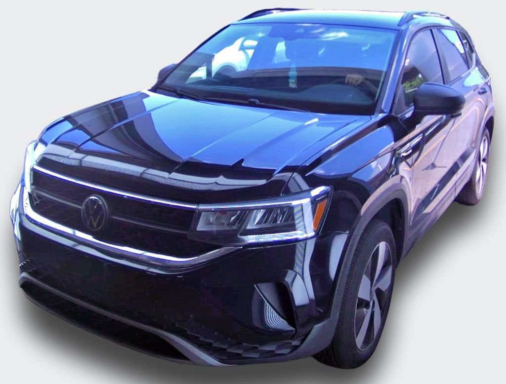 Used 2024 Volkswagen Taos S AWD/4WD image 2