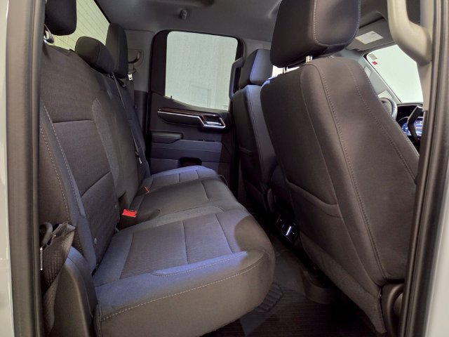 Used 2024 Chevrolet Silverado 1500 RST AWD/4WD image 16