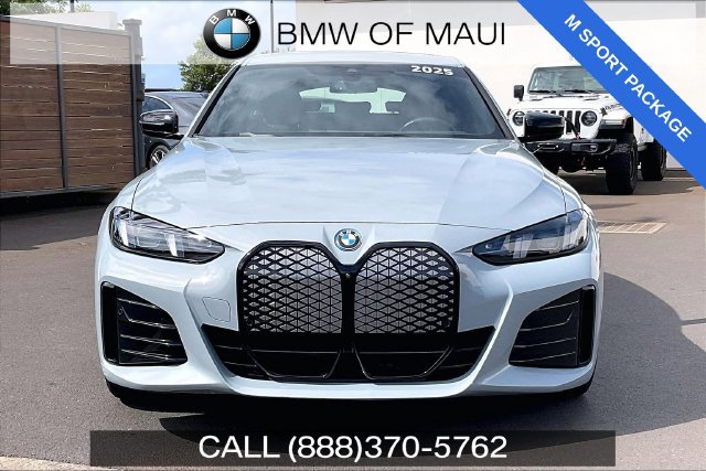Used 2025 BMW i4 eDrive40 w/ M Sport Package RWD image 3