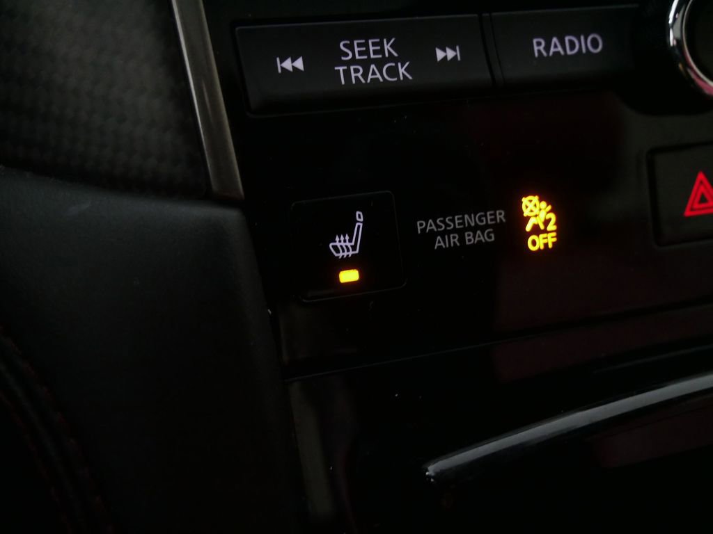 Used 2022 INFINITI Q60 Red Sport 400 image 27