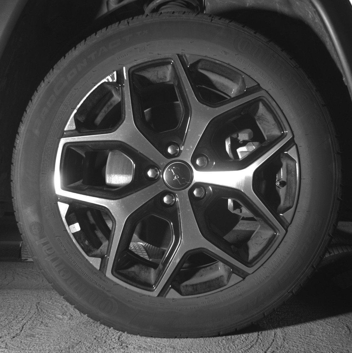 Used 2025 Jeep Compass Limited image 13