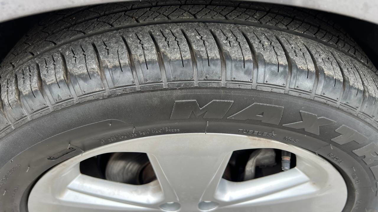 Used 2015 Buick Encore FWD image 35