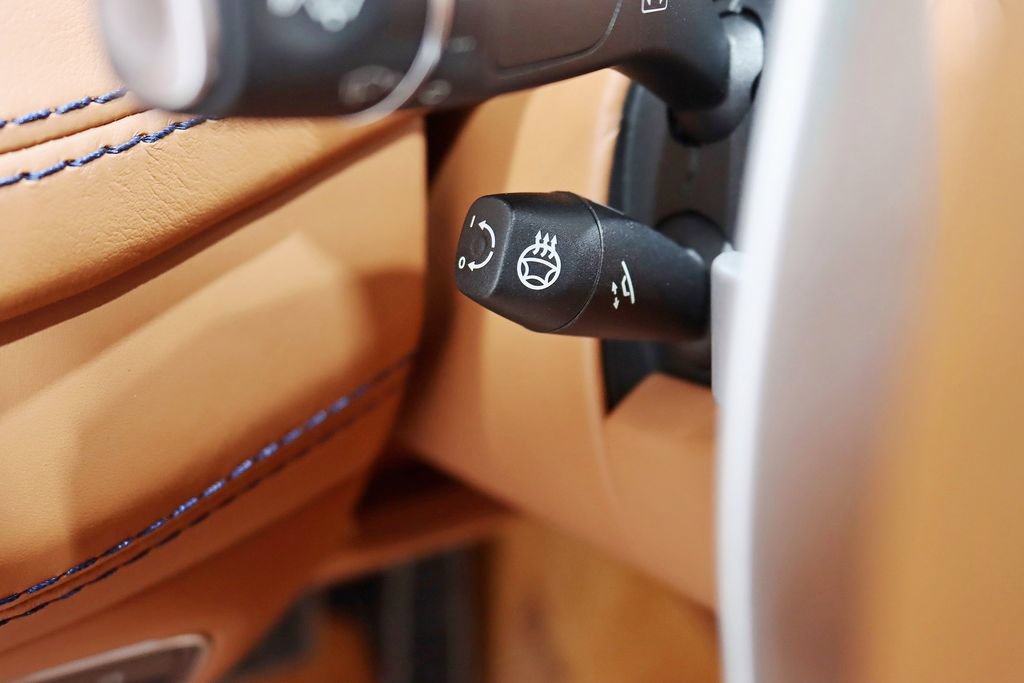 Used 2023 Aston Martin DBX 707 AWD/4WD image 18