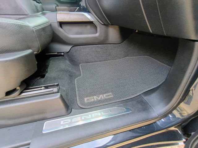 Used 2020 GMC Sierra 2500 Denali w/ Denali Ultimate Package AWD/4WD image 43