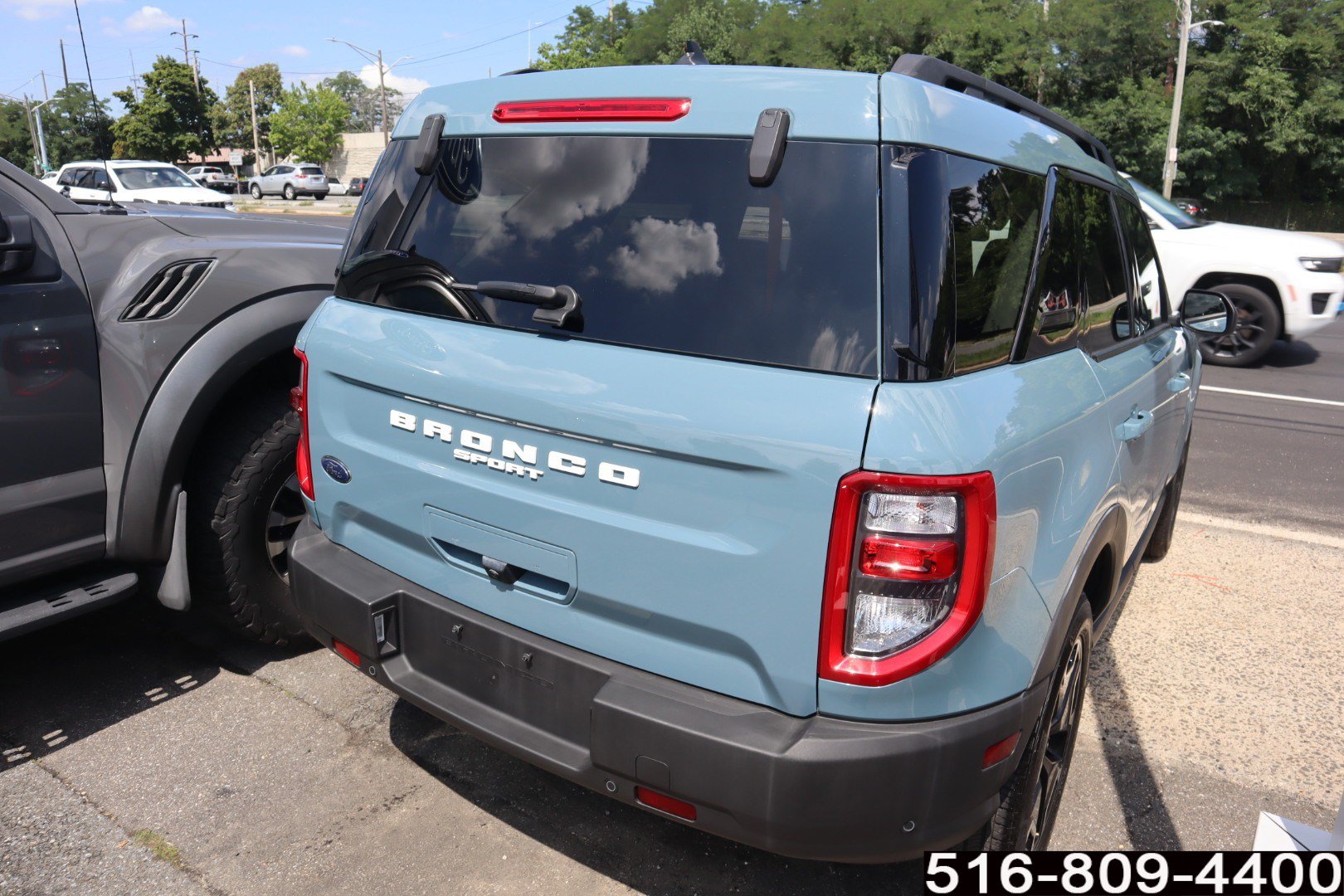 Used 2023 Ford Bronco Sport Outer Banks w/ Tech Package AWD/4WD image 5