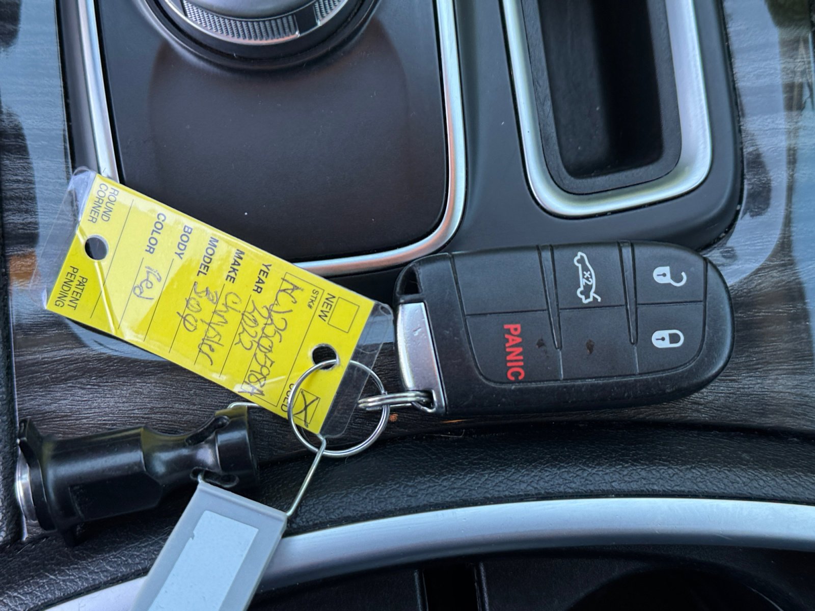 Certified 2022 Chrysler 300 Touring image 33