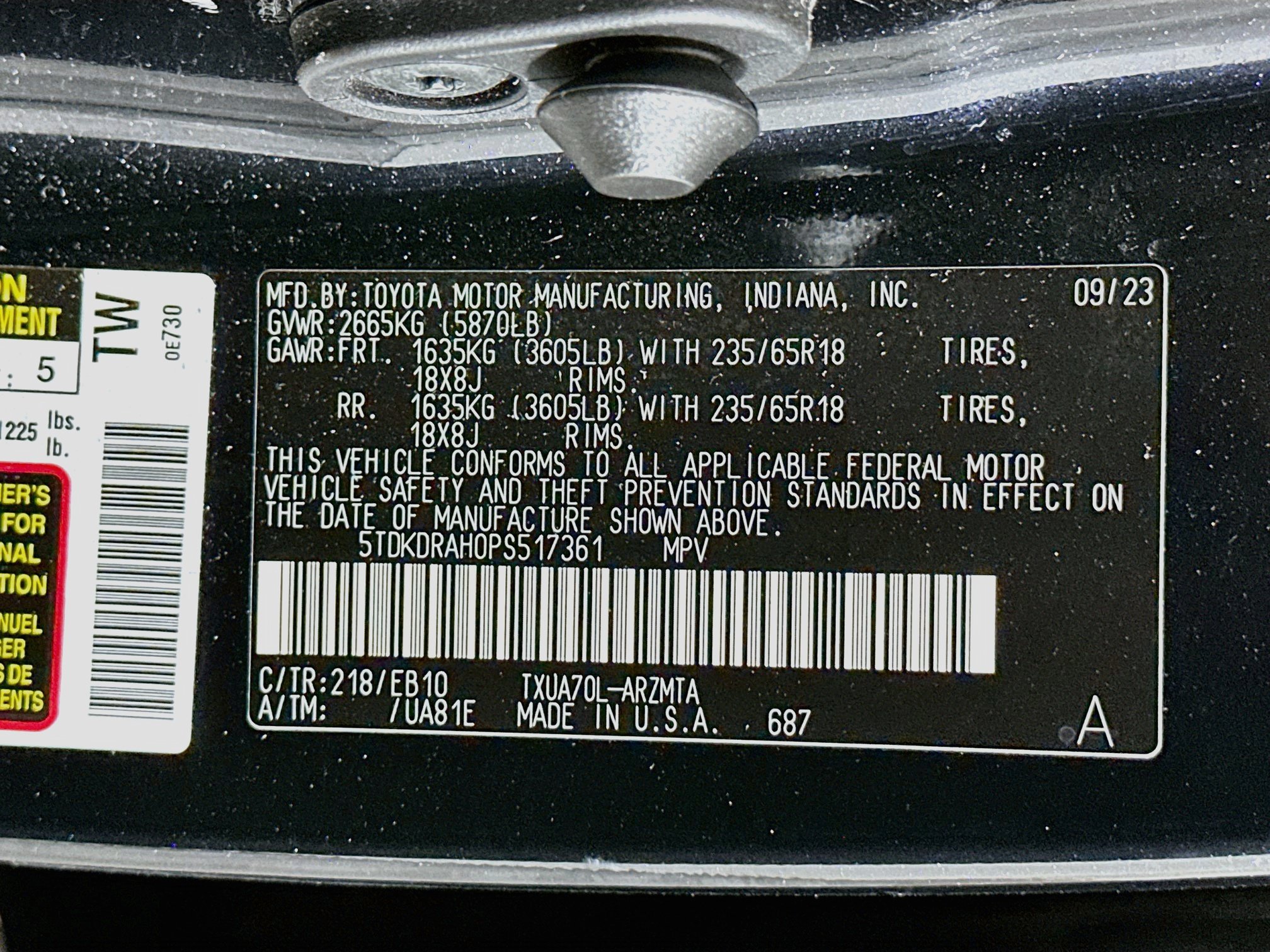 Used 2023 Toyota Highlander XLE FWD image 12