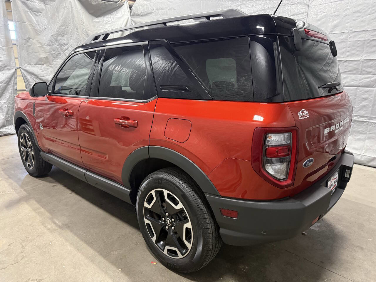 Used 2024 Ford Bronco Sport Outer Banks w/ Tech Package image 6