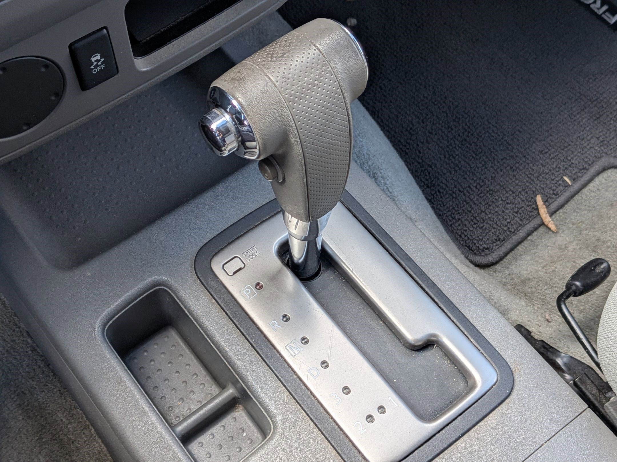 Used 2017 Nissan Frontier SV image 24