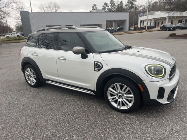 Used 2023 MINI Cooper Countryman S w/ Signature Upholstery Package image 7