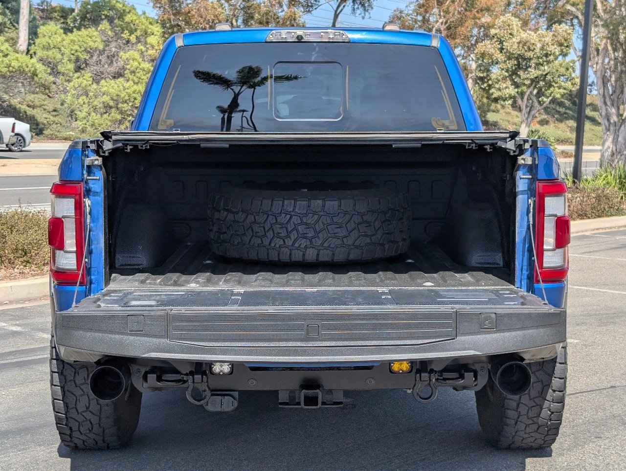 Used 2022 Ford F150 Raptor w/ Equipment Group 801A High image 9