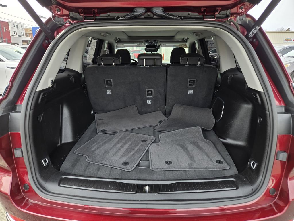 Used 2023 Jeep Grand Cherokee 4WD 4xe image 8