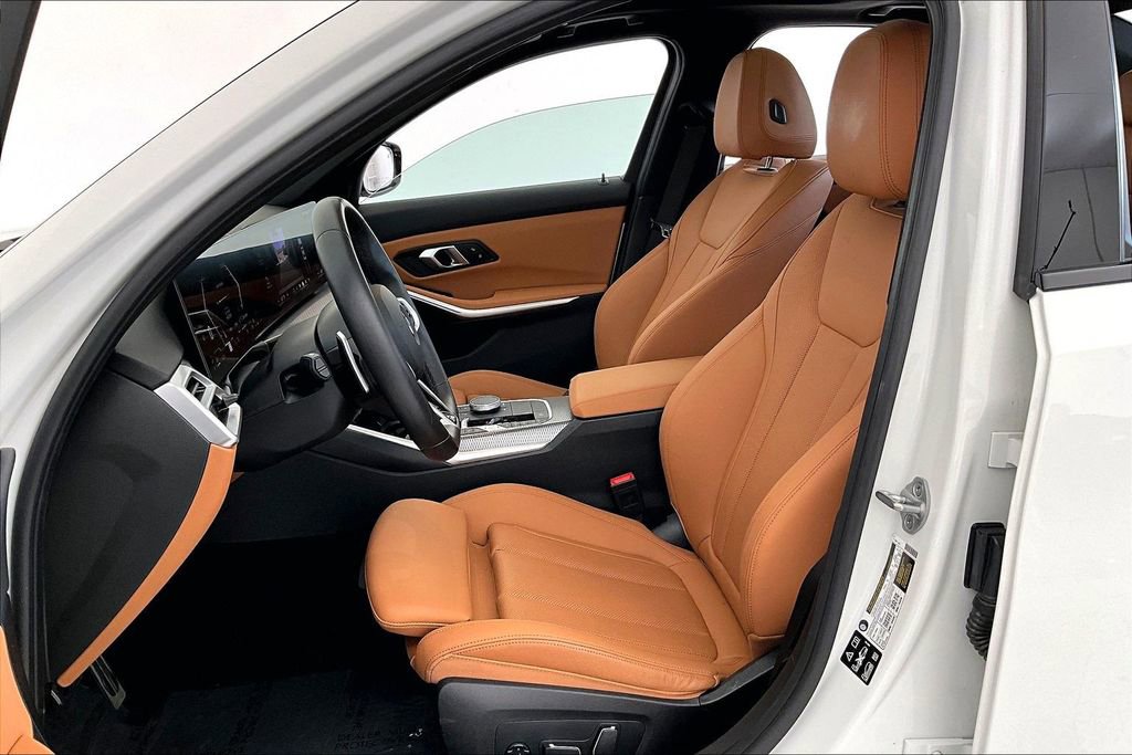 Used 2025 BMW 330i xDrive Sedan image 31