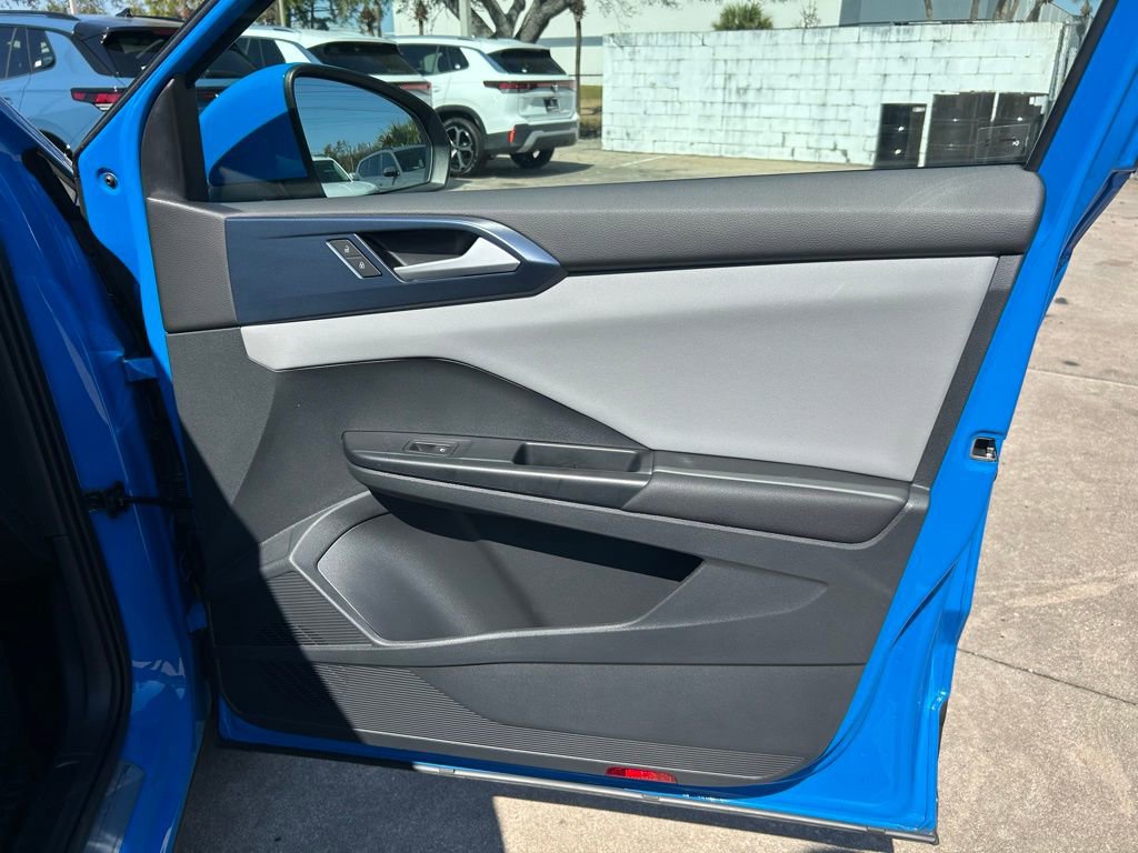Certified 2023 Volkswagen Taos SE image 46