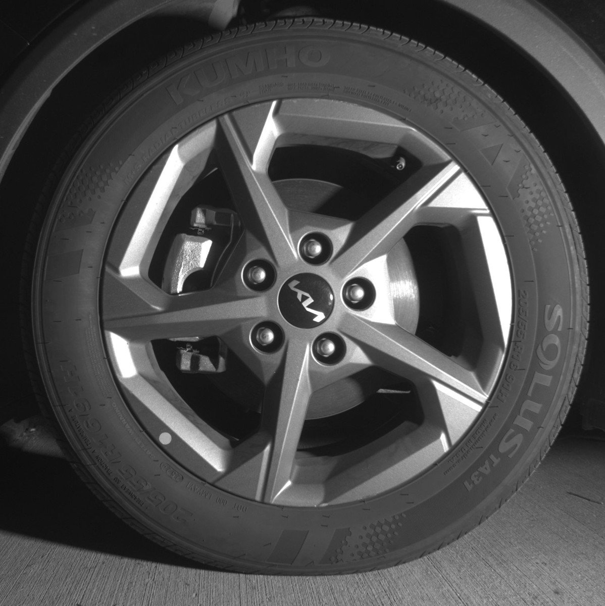 Used 2025 Kia K4 LXS image 12