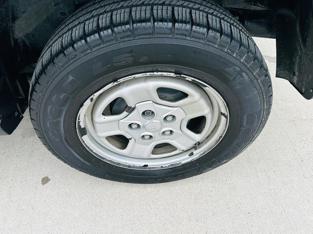 Used 2016 Jeep Patriot Sport w/ Power Value Group FWD image 25