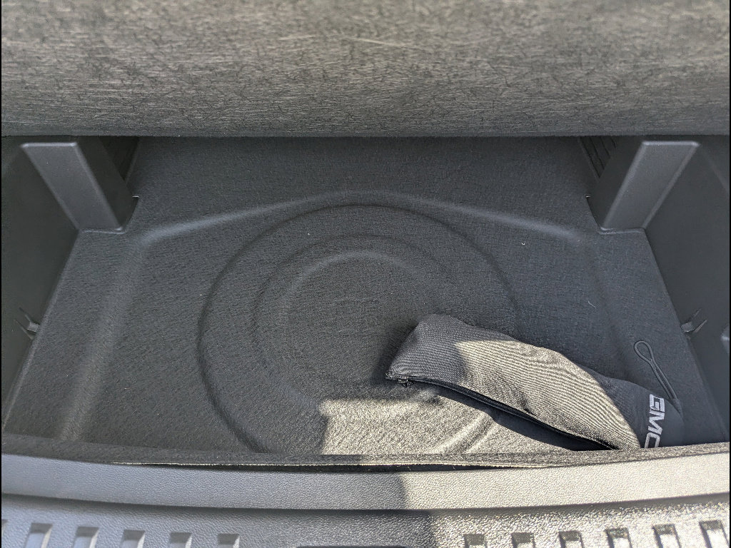Used 2026 GMC Terrain Denali w/ LPO, Floor Liner Package AWD/4WD image 23