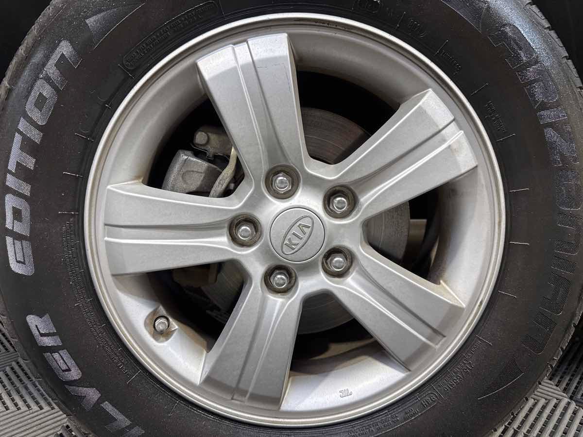 Used 2009 Kia Sportage LX FWD image 28