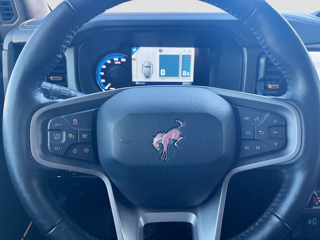 Used 2024 Ford Bronco Badlands image 11