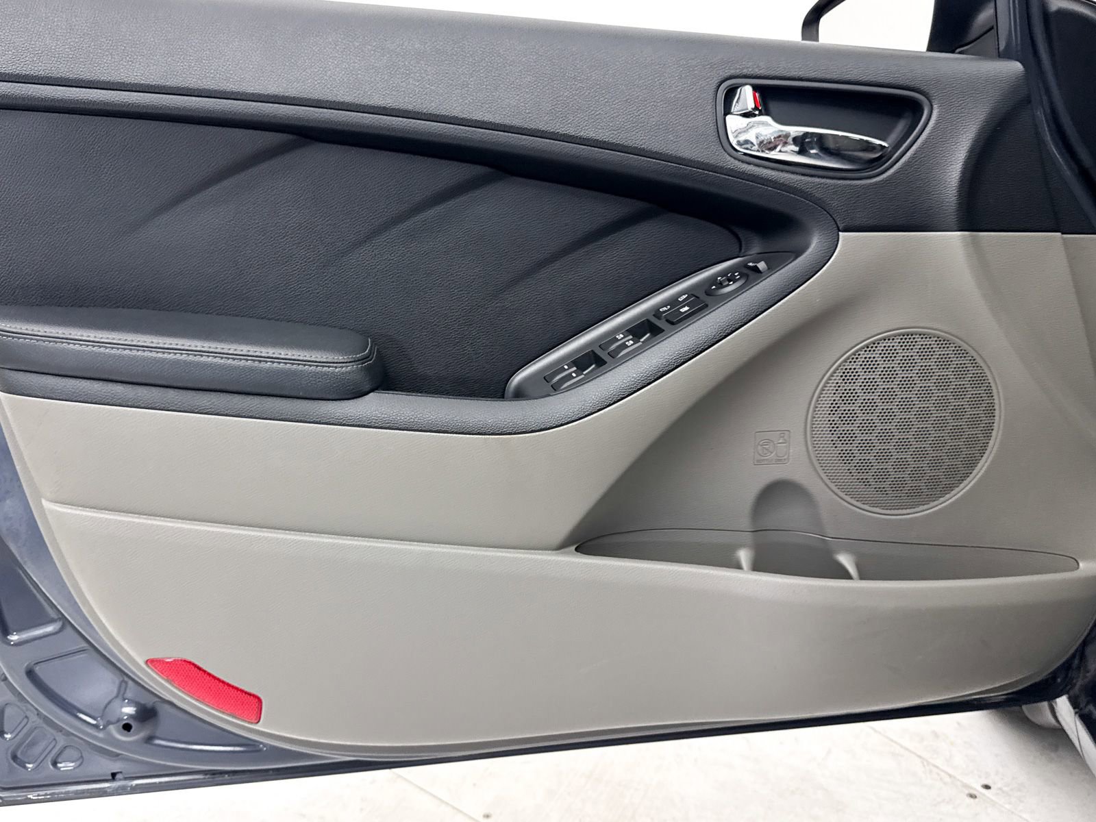 Used 2014 Kia Forte EX image 26