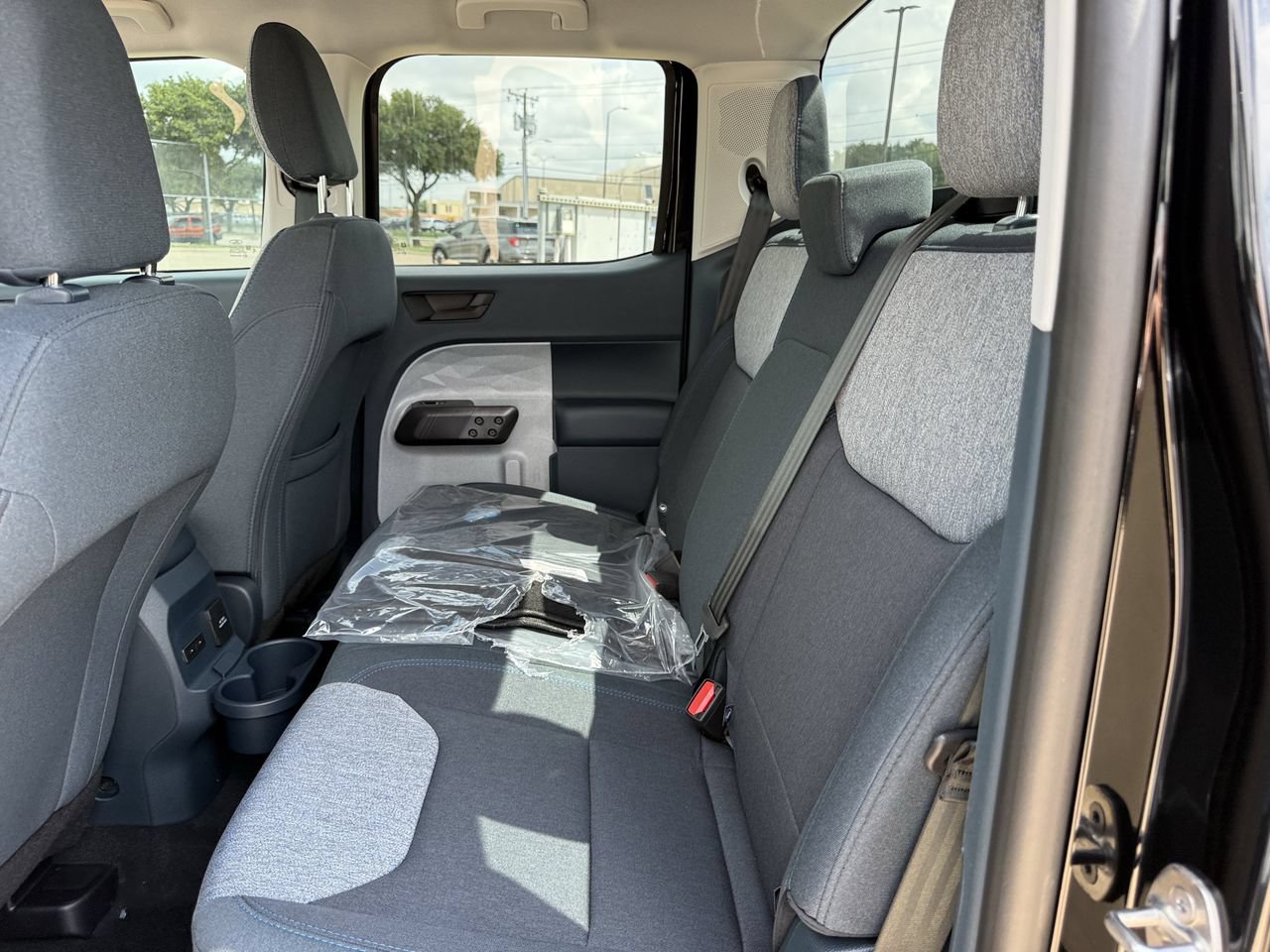 New 2026 Ford Maverick XLT w/ XLT Luxury Package FWD image 21