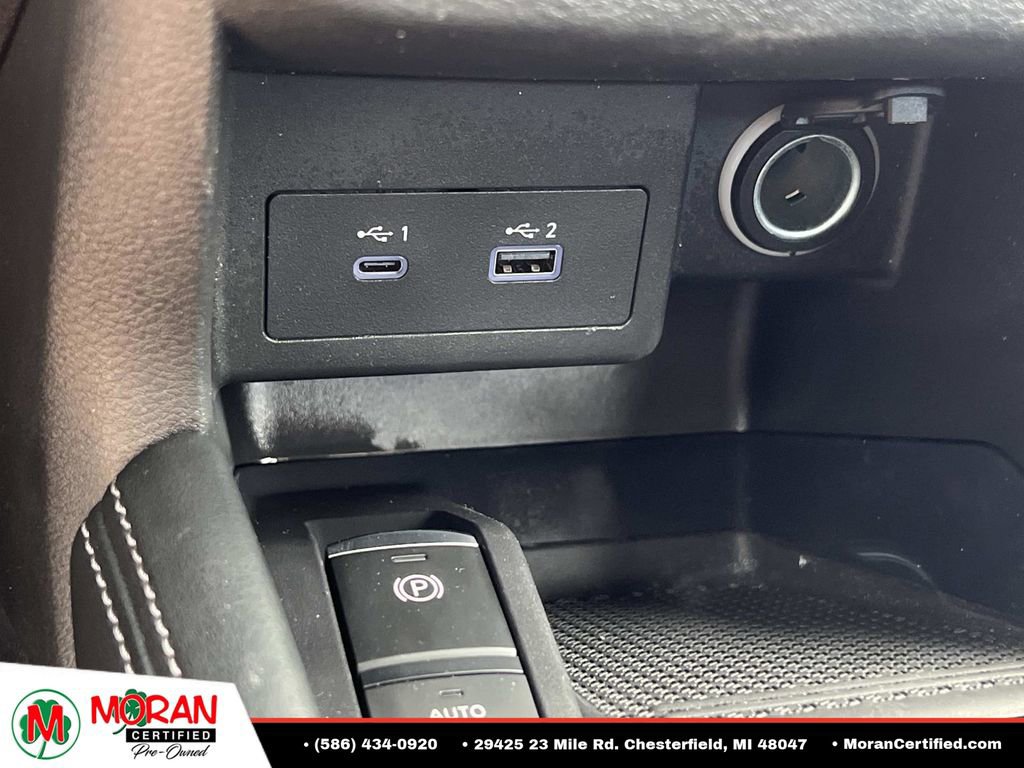 Used 2024 Nissan Kicks SV FWD image 23