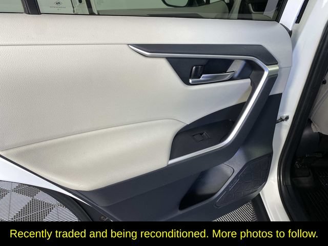 Used 2019 Toyota RAV4 XLE w/ Convenience Package AWD/4WD image 28