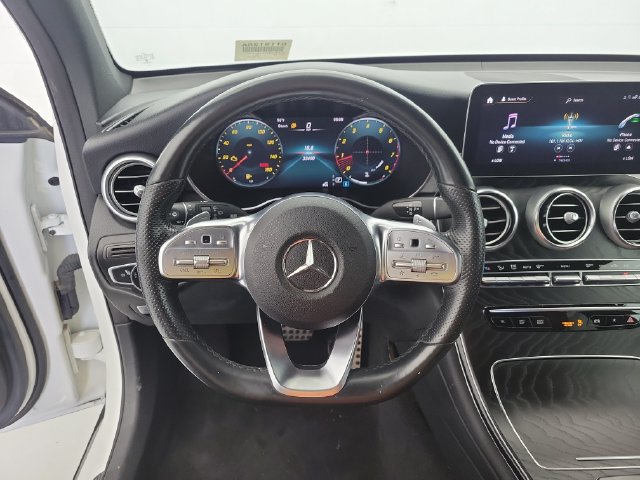 Used 2022 Mercedes-Benz GLC 300 w/ AMG Line image 21