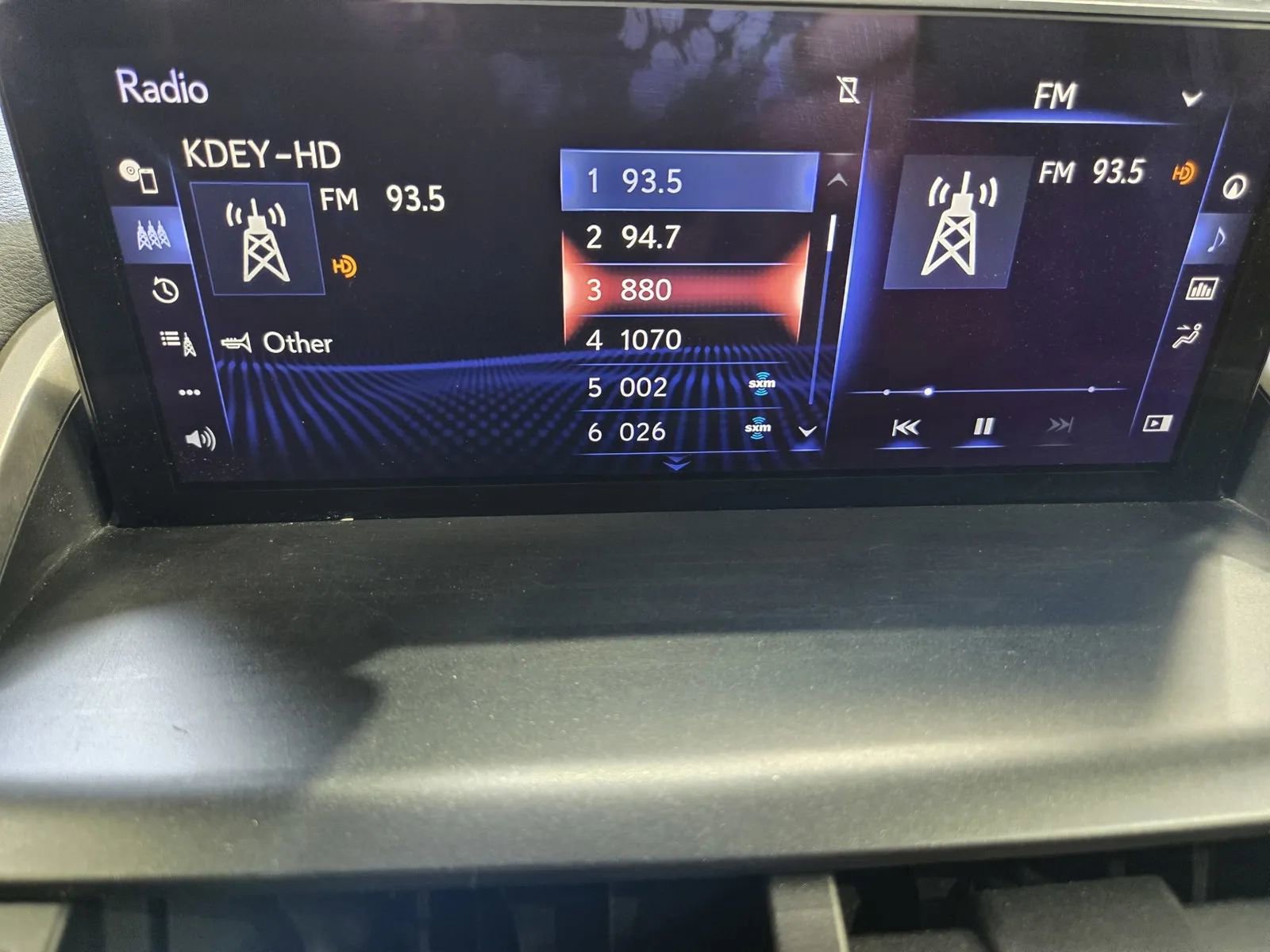 Used 2021 Lexus NX 300 F Sport w/ F Sport Premium Package FWD image 17