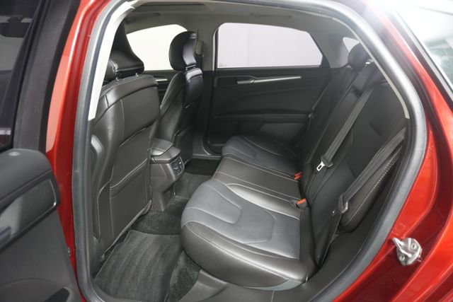 Used 2016 Ford Fusion Titanium FWD image 25
