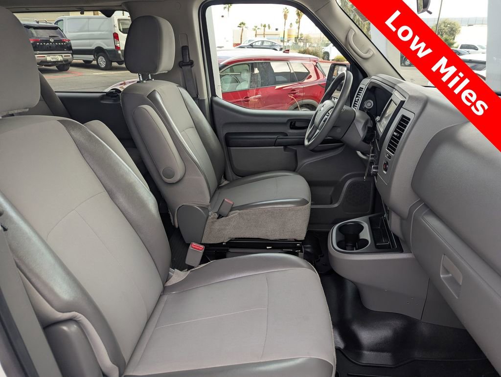 Used 2020 Nissan NV 3500 S image 15