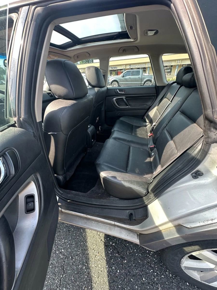 Used 2006 Subaru Outback 2.5i Limited image 14