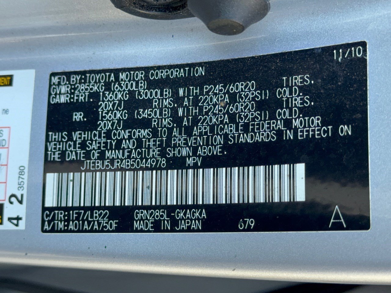Used 2011 Toyota 4Runner Limited AWD/4WD image 35