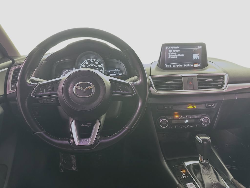 Used 2018 MAZDA MAZDA3 Touring FWD image 24