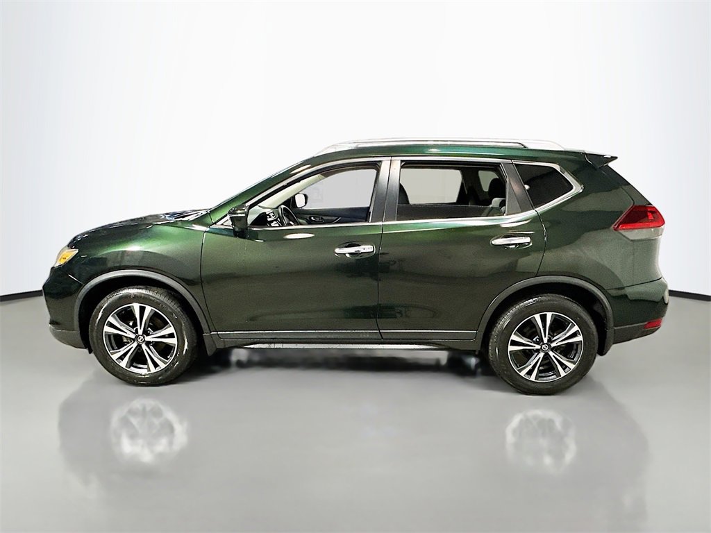 Used 2019 Nissan Rogue SV w/ Premium Package image 5