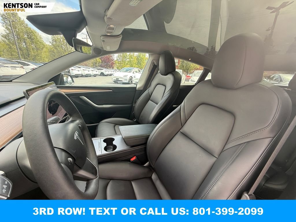Used 2025 Tesla Model Y Long Range AWD/4WD image 29