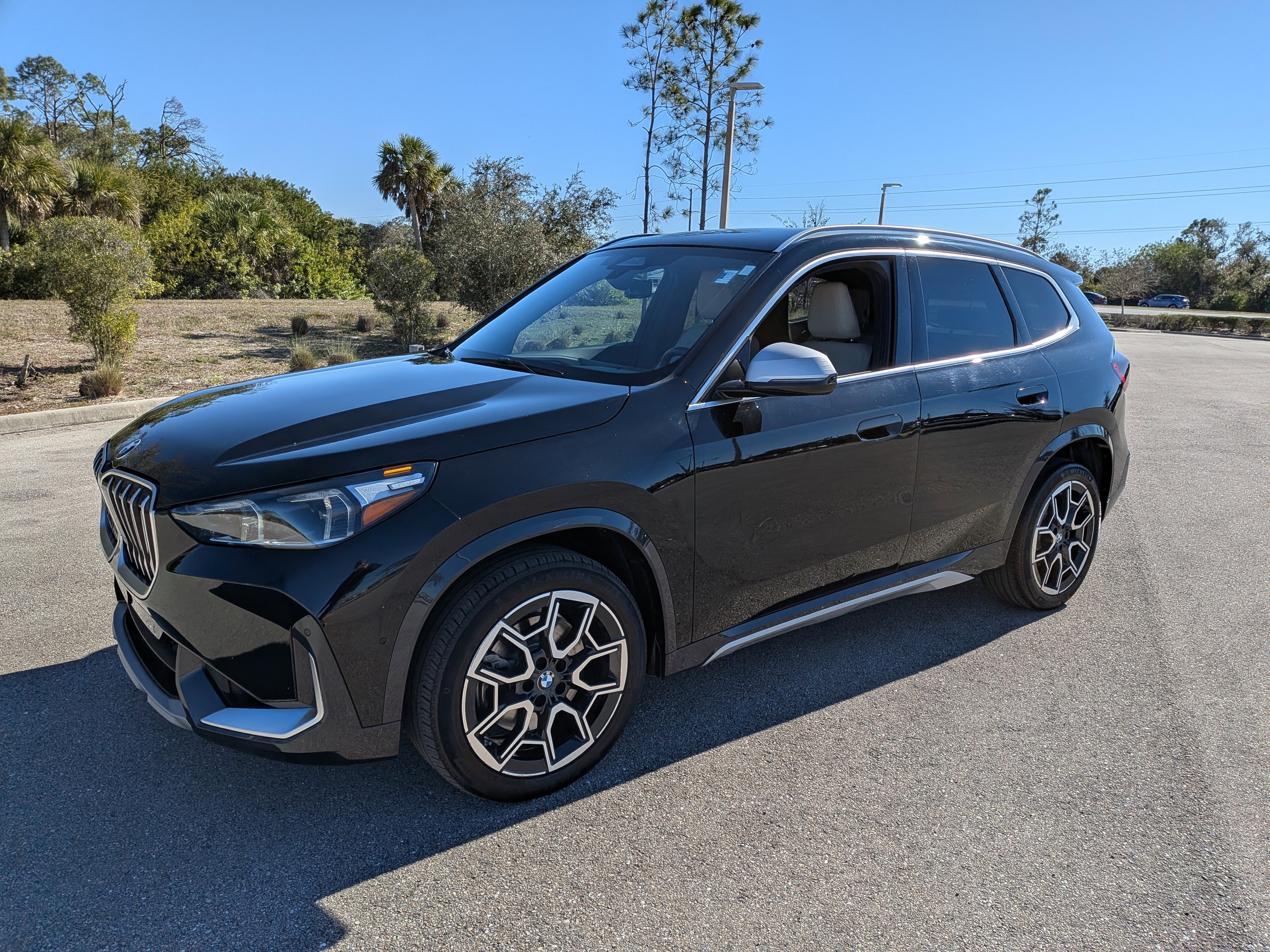 Used 2023 BMW X1 xDrive28i image 8