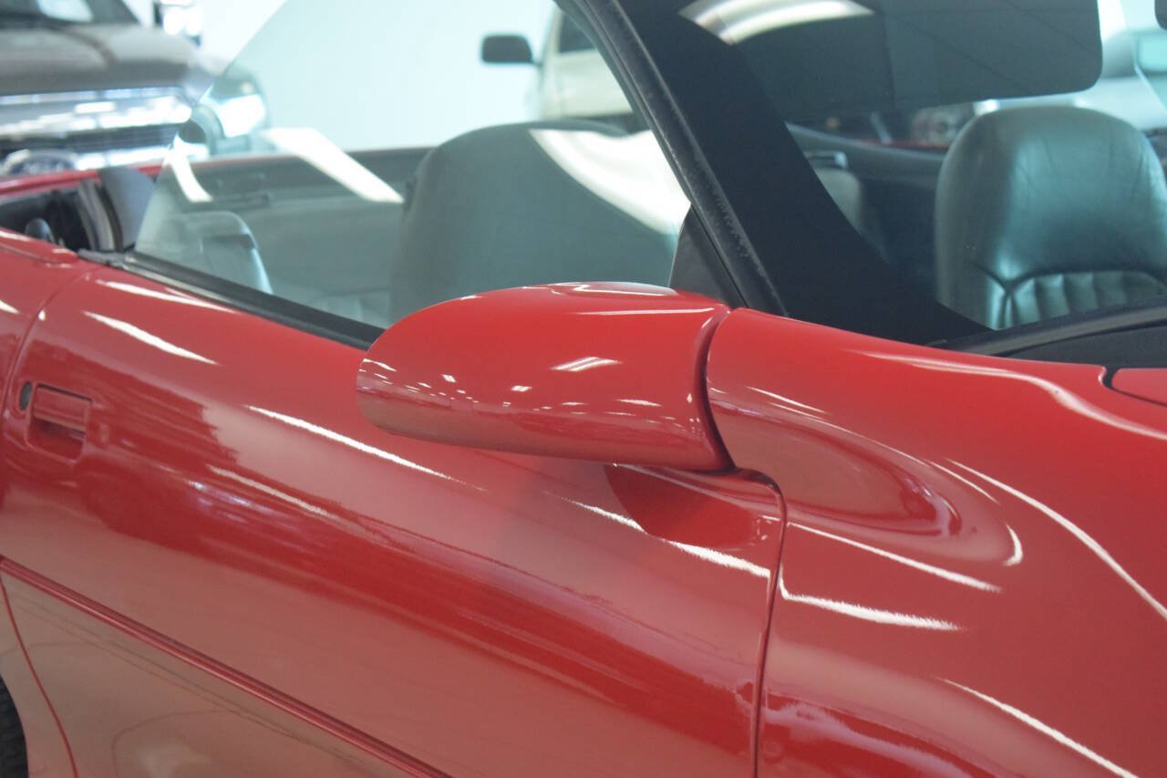 Used 2002 Chevrolet Camaro Z28 RWD image 13