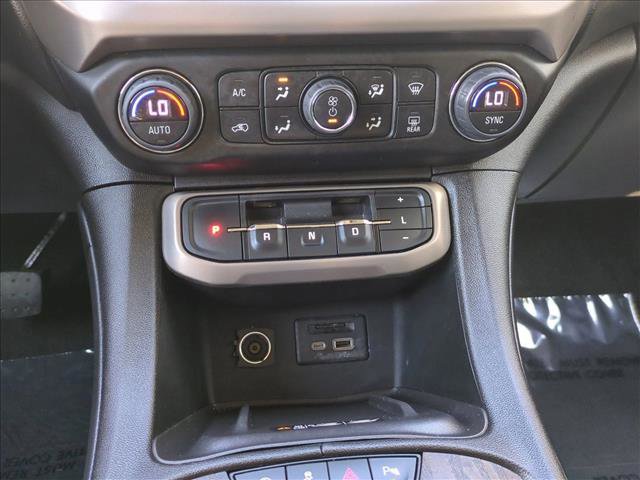 Used 2023 GMC Acadia Denali image 12