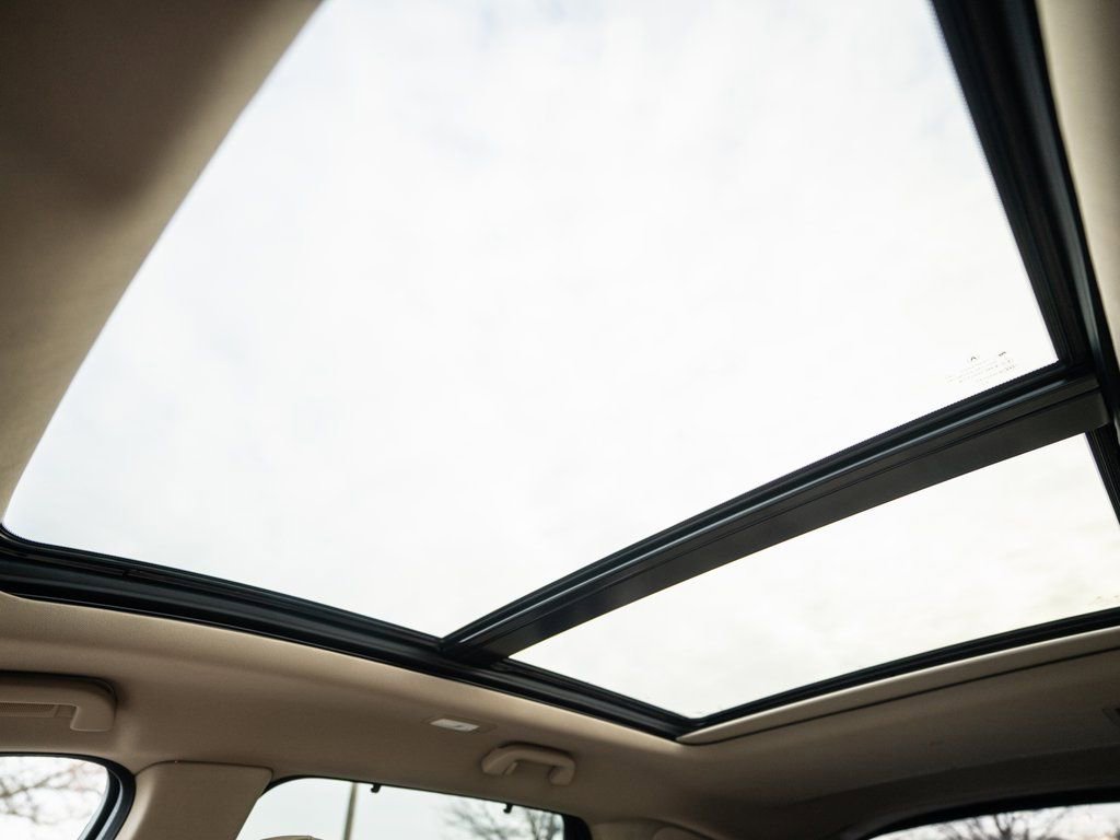 Certified 2023 Acura MDX SH-AWD w/ Technology Package image 39