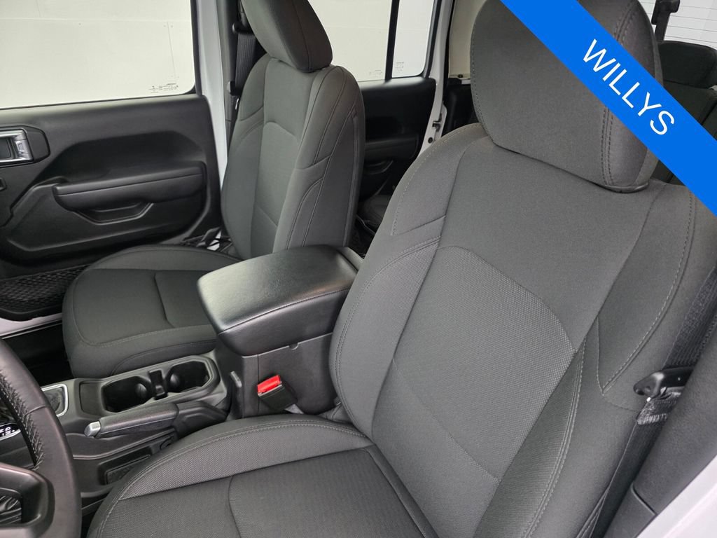 Used 2022 Jeep Gladiator Sport AWD/4WD image 11