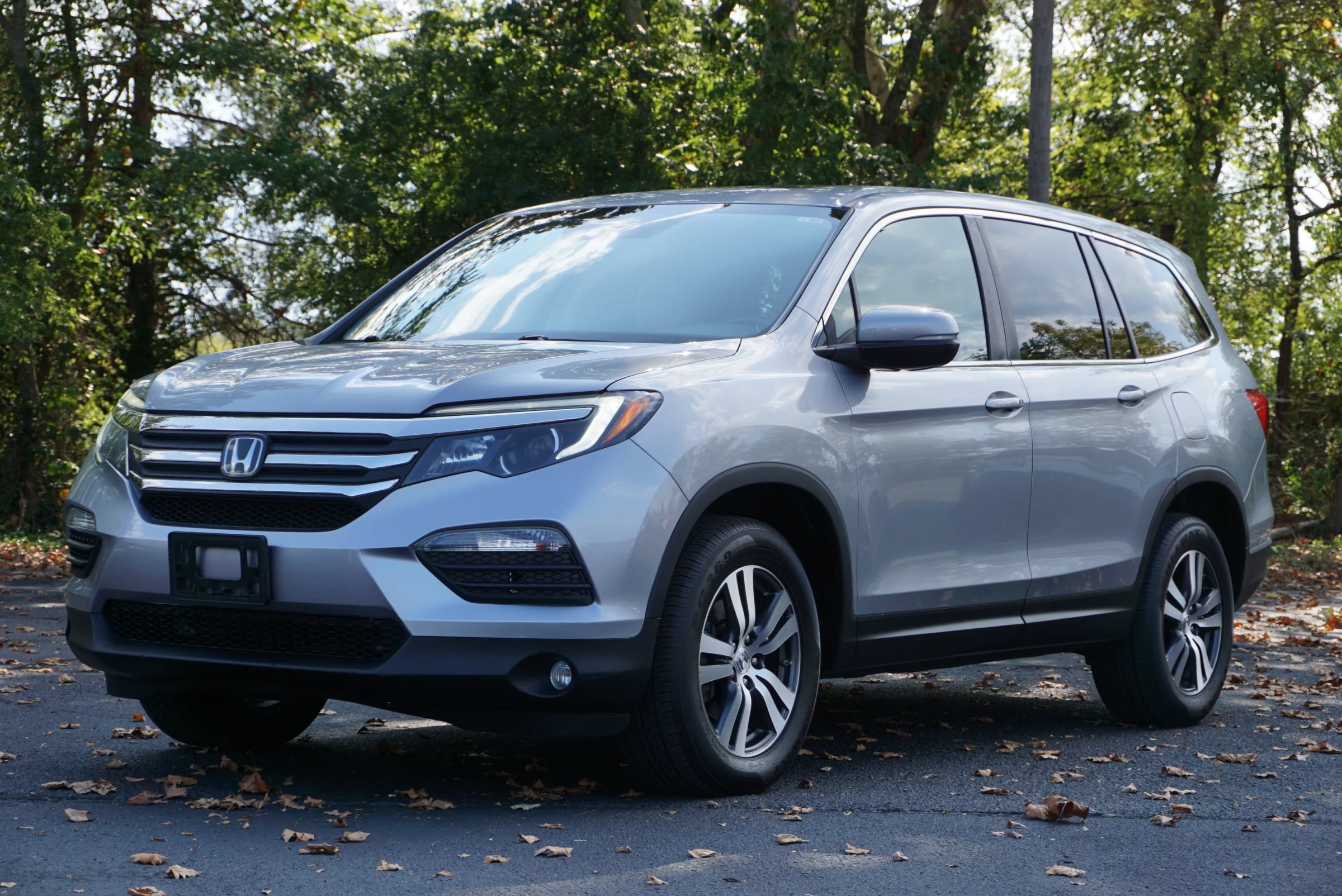Used 2017 Honda Pilot EX-L image 1