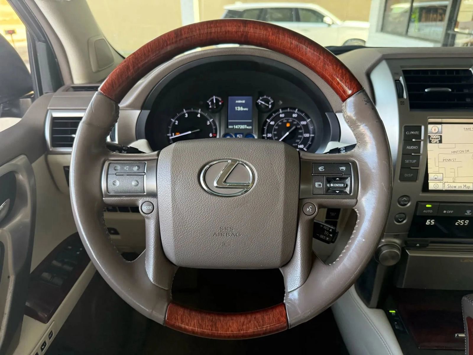 Used 2012 Lexus GX 460 w/ Comfort Plus Pkg image 28