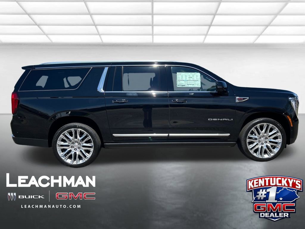 New 2026 GMC Yukon XL Denali w/ Denali Reserve Package AWD/4WD image 2
