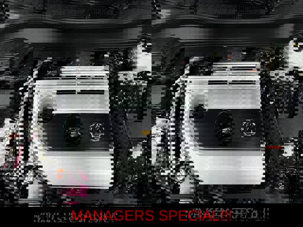 Used 2024 Lexus UX 250h AWD w/ Premium Package image 12