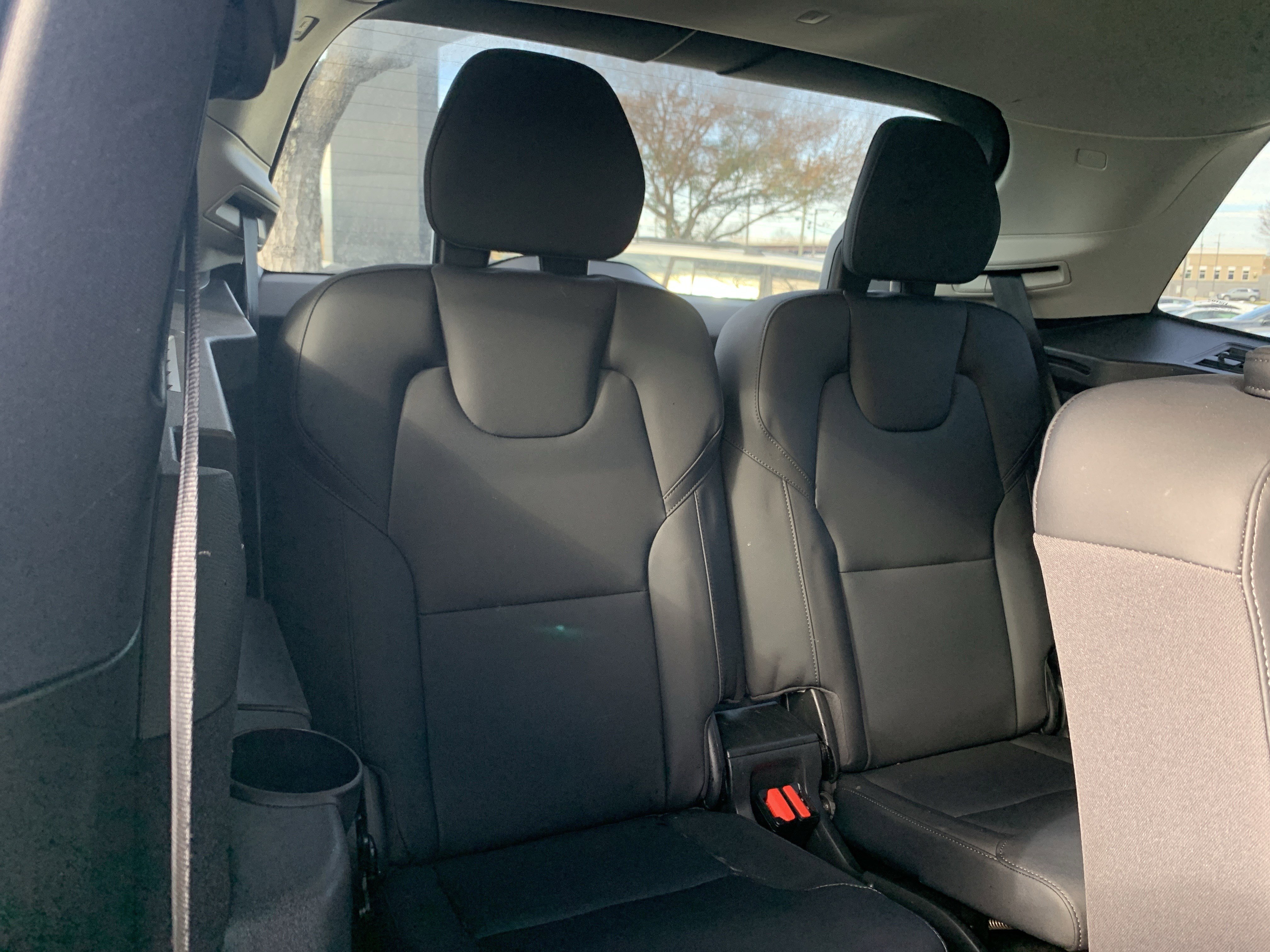 Used 2025 Volvo XC90 B6 Plus image 33