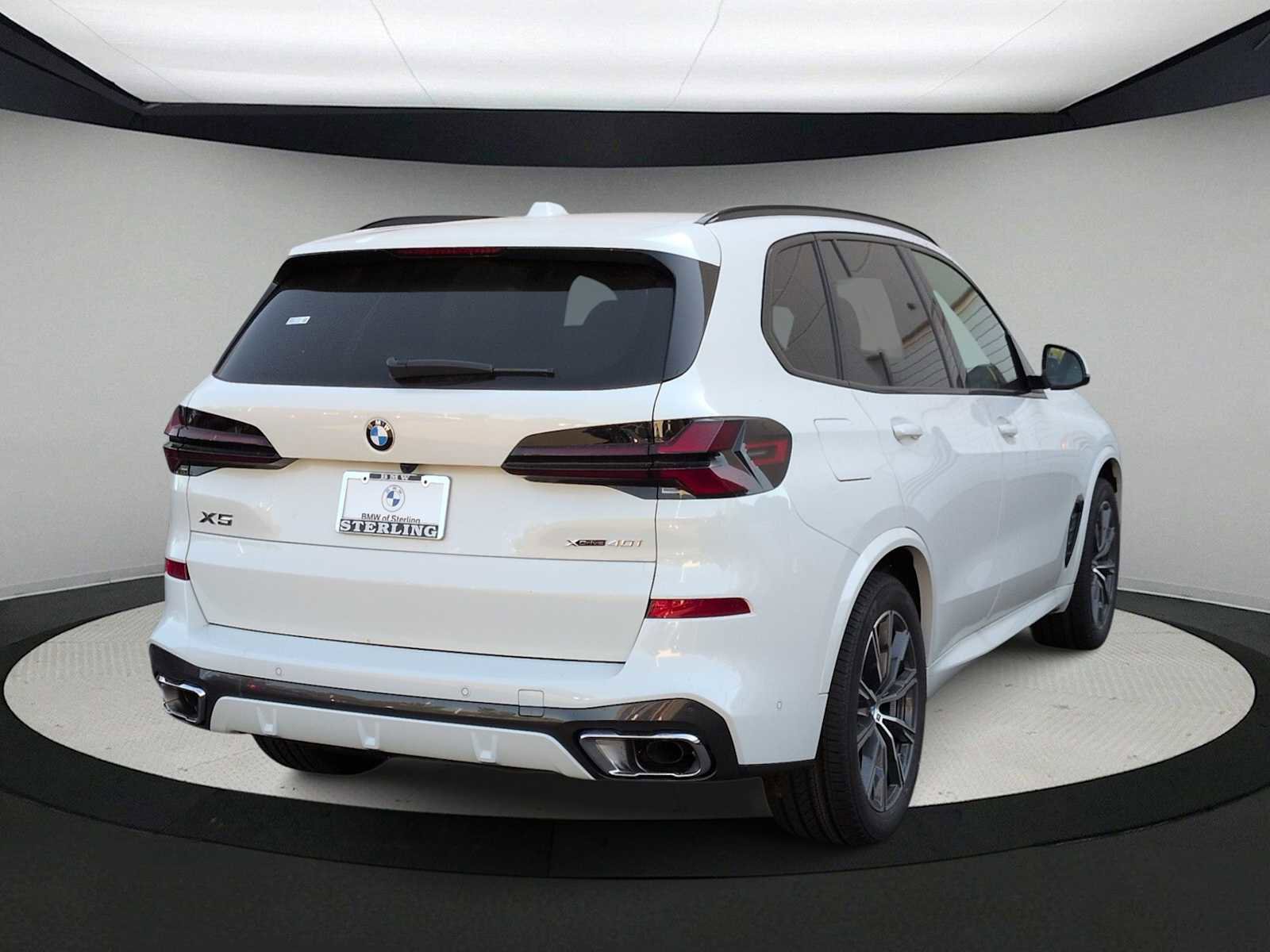 New 2026 BMW X5 xDrive40i w/ M Sport Package image 8