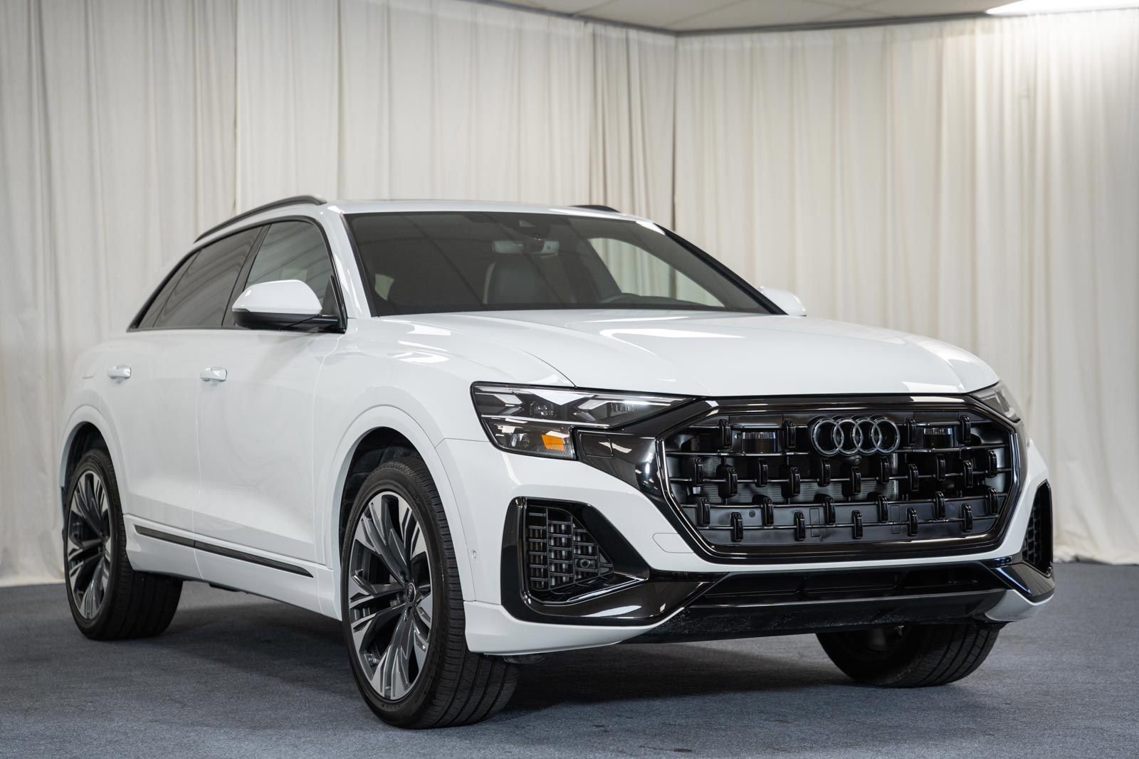 Used 2025 Audi Q8 Premium Plus