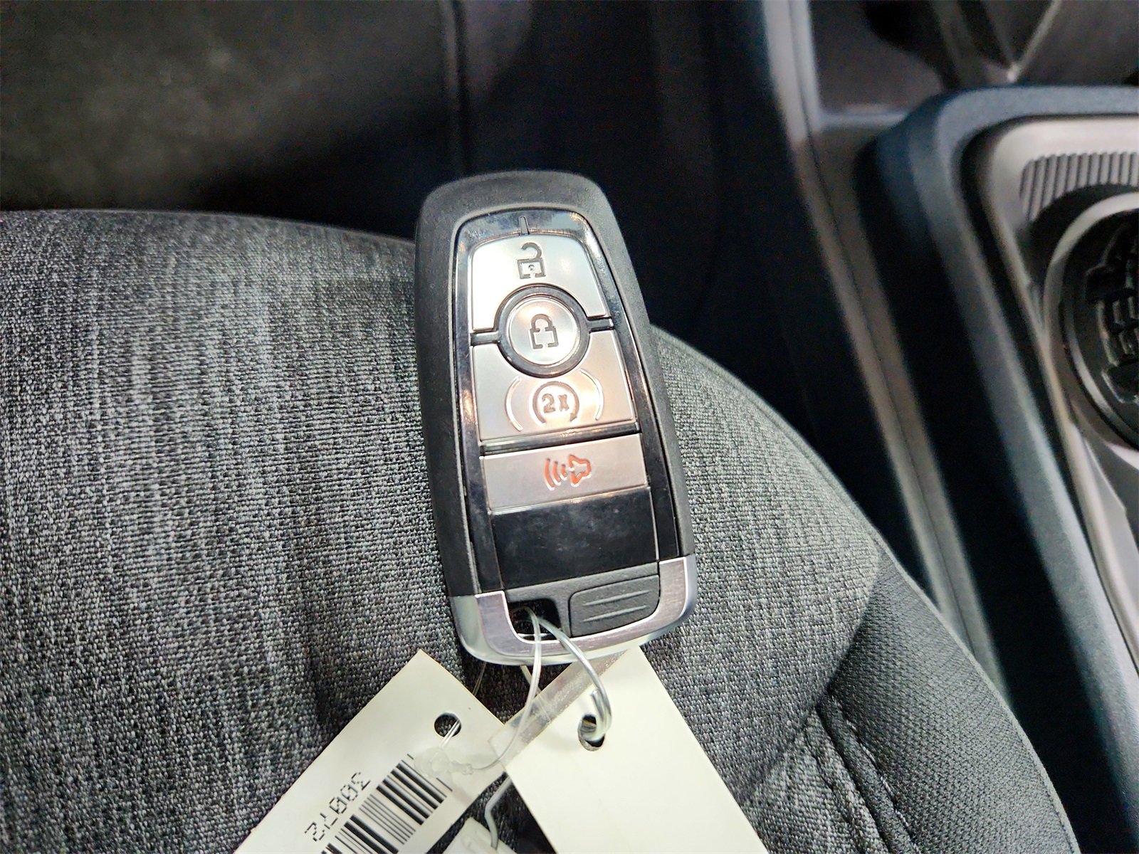 New 2025 Ford Maverick XLT w/ XLT Luxury Package image 32